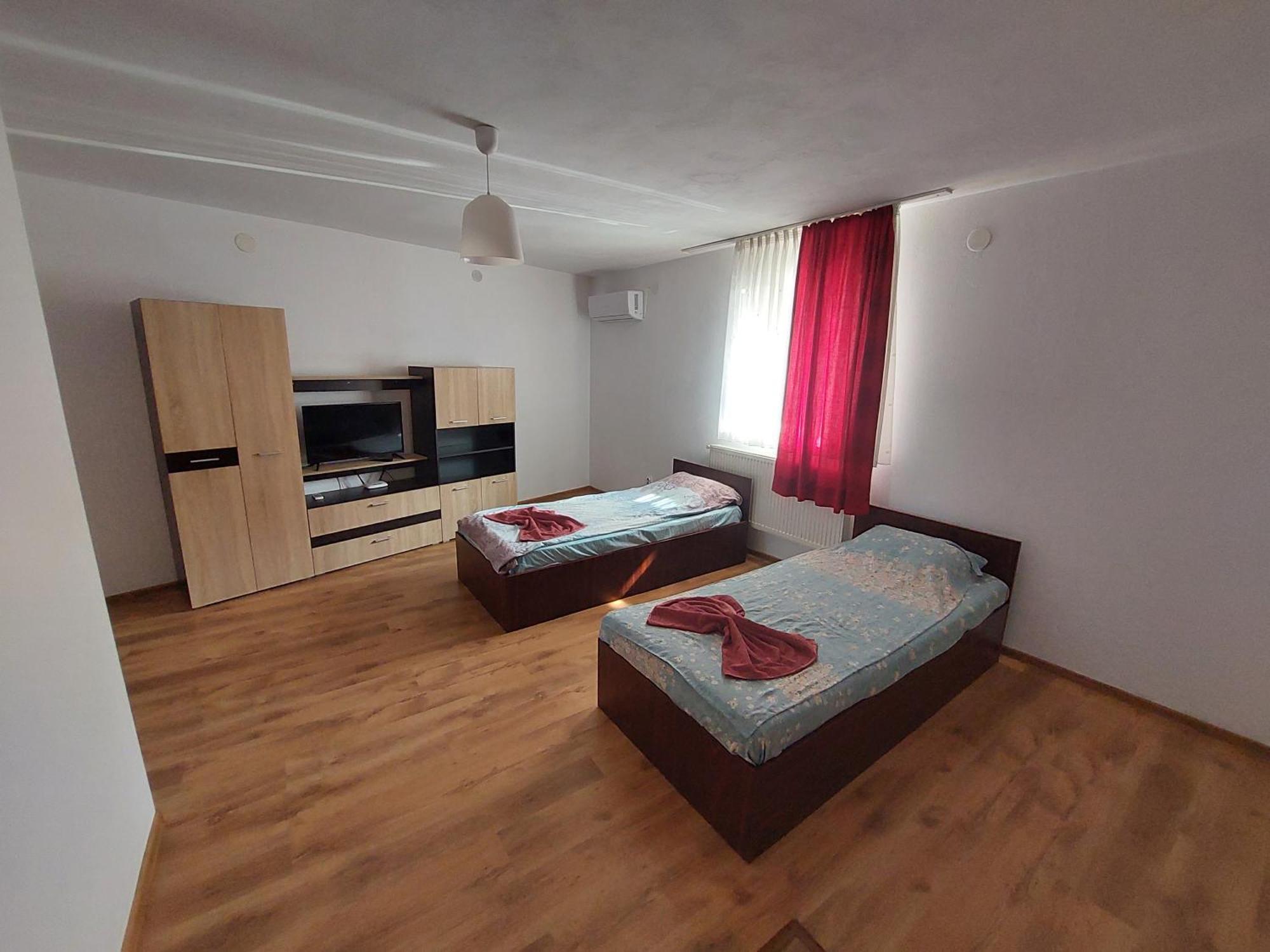 Varipatti House Σλάτινα Εξωτερικό φωτογραφία