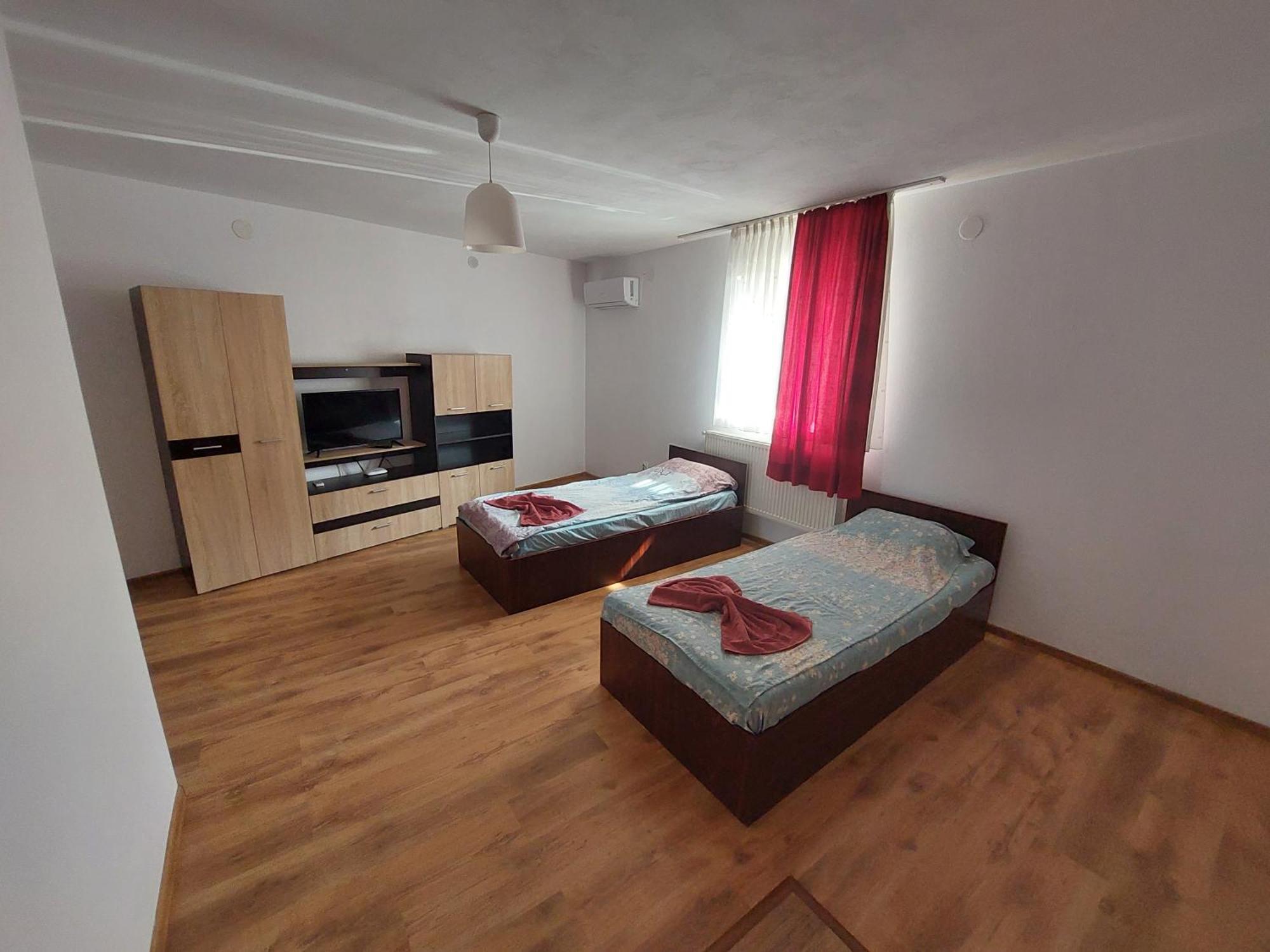 Varipatti House Σλάτινα Εξωτερικό φωτογραφία